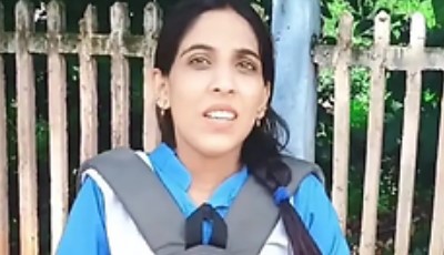 Deshi College Girl Sex in Railway station Video