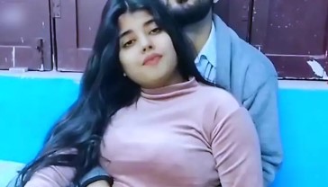 Horny Mallu Cpl Blowjob and Fucking Video